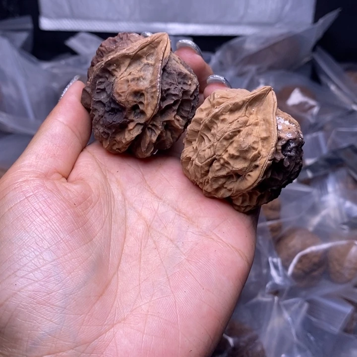 核桃云南野生铁核桃69号43mm