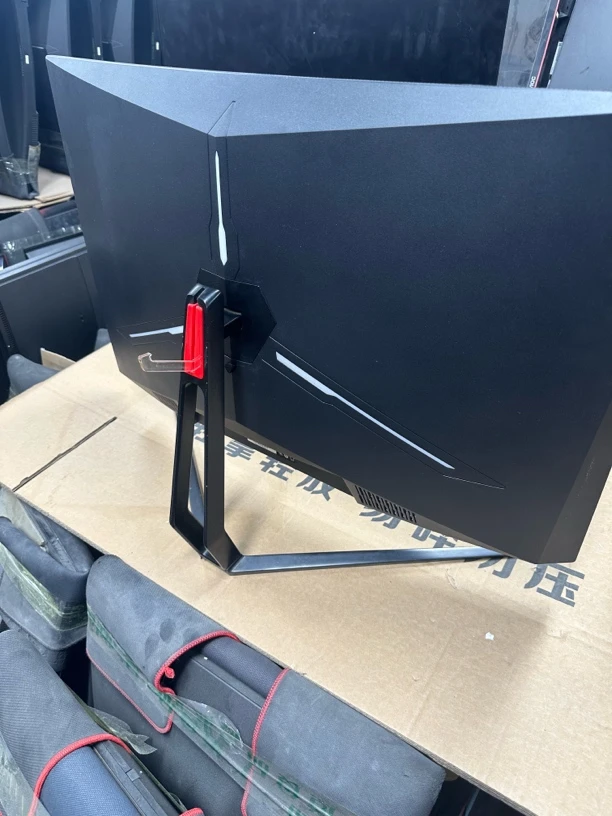 9新 TITAN ARMY/泰坦军团 泰坦军团32寸144hz电竞高刷显示屏