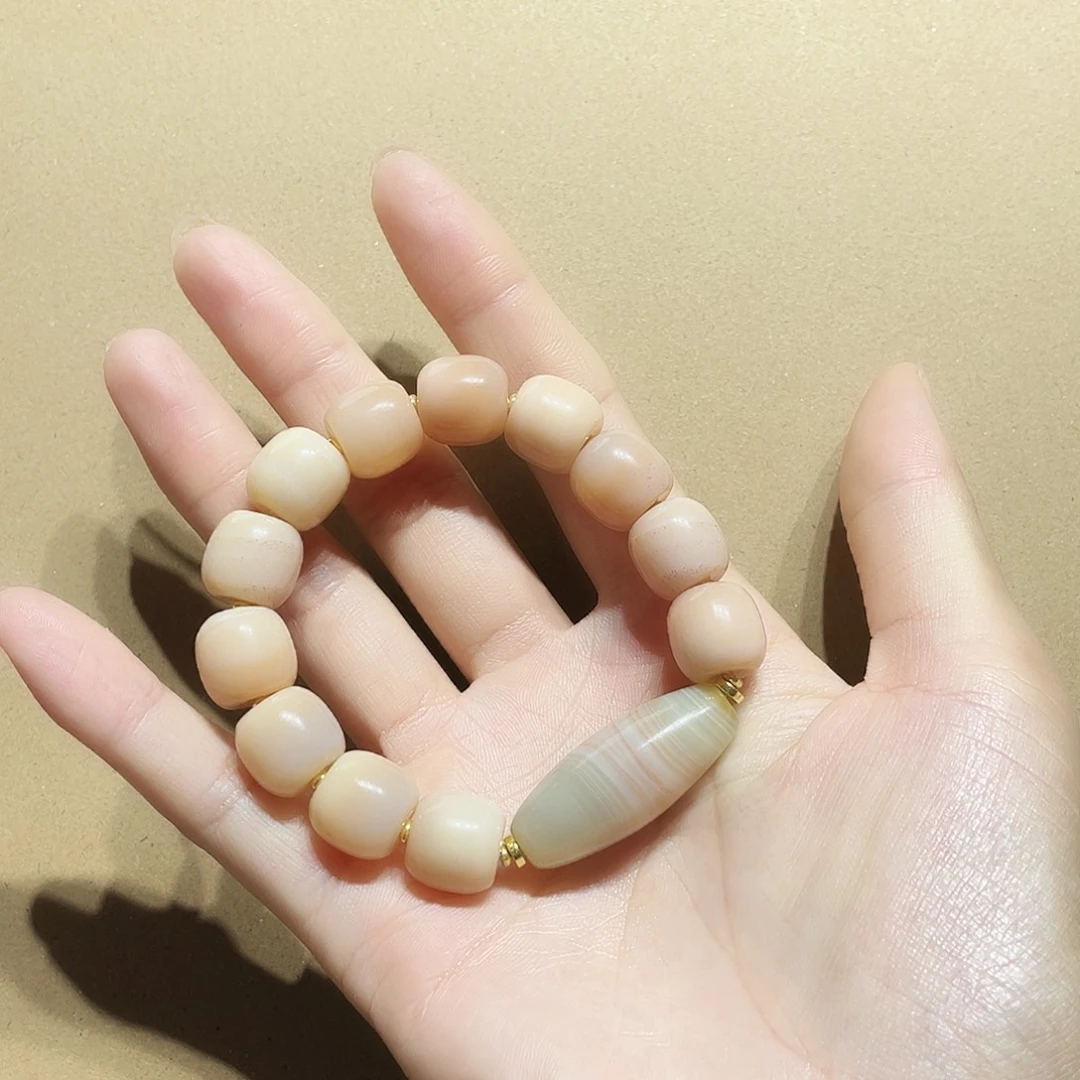 未镶嵌颈饰玛瑙/玉髓