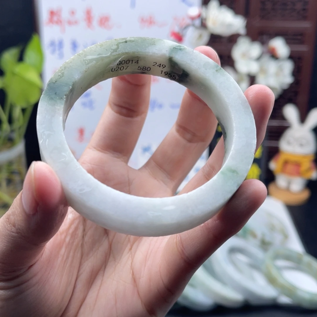 定制翡翠未镶嵌正圈