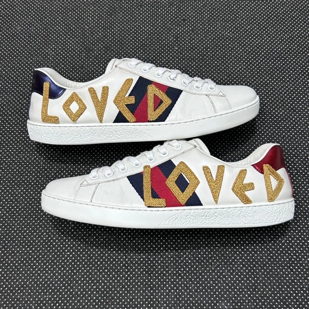95新 GUCCI/古驰 40码 ace 刺绣 白色 成色很新 穿不多 板鞋