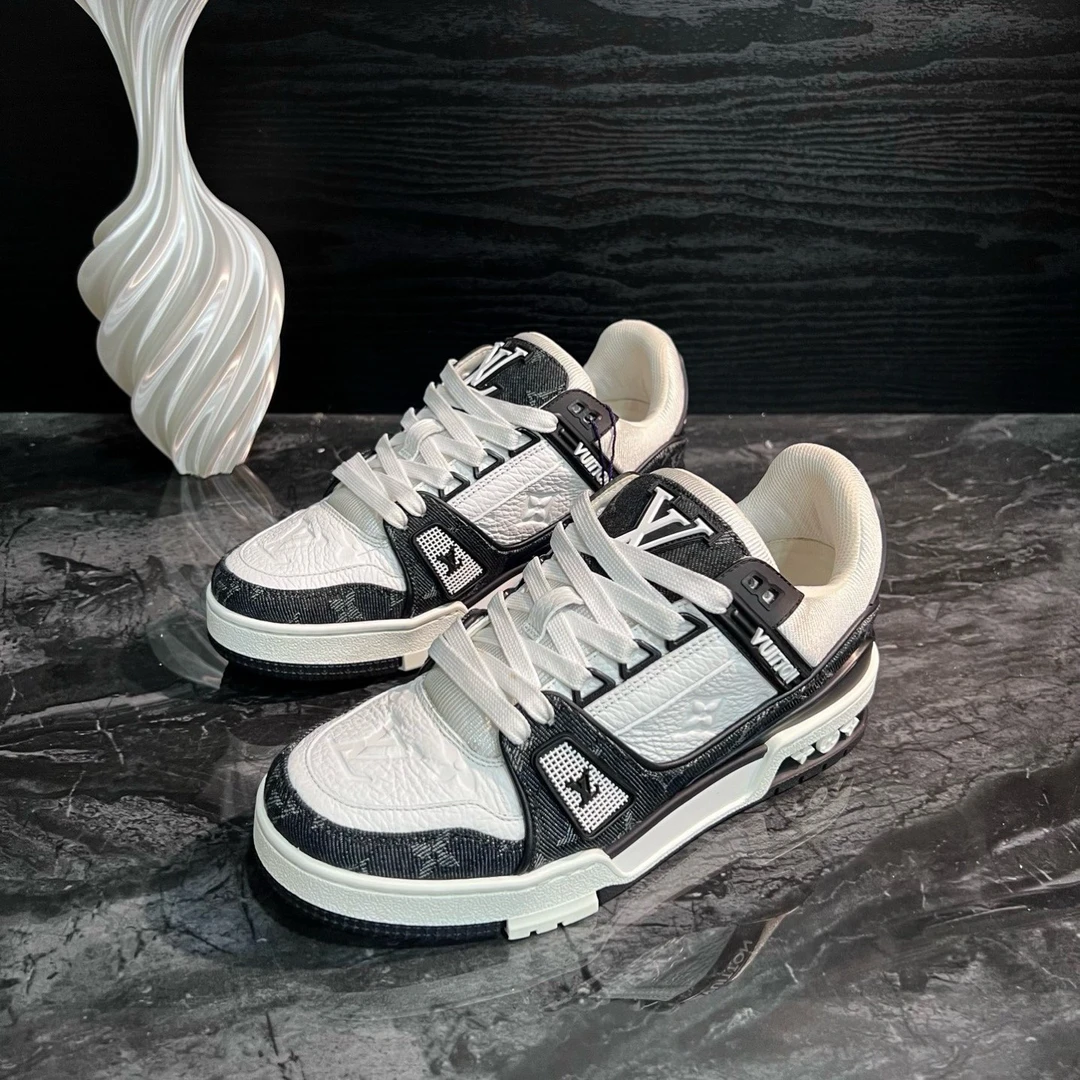 99新 LouisVuitton/路易威登 2041/36.5码/黑白牛仔Trainer板鞋