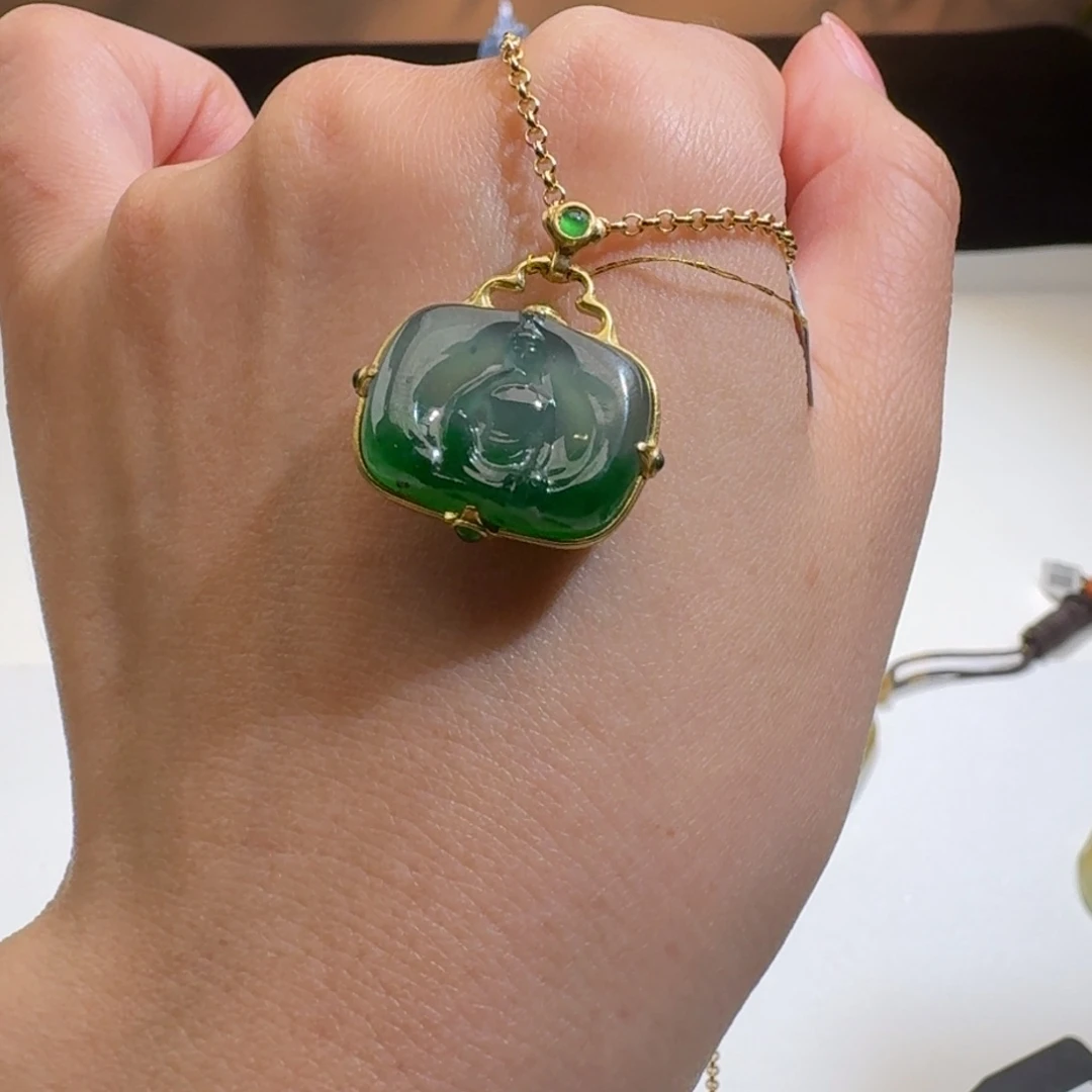 翡翠颈饰银S925镶嵌雅