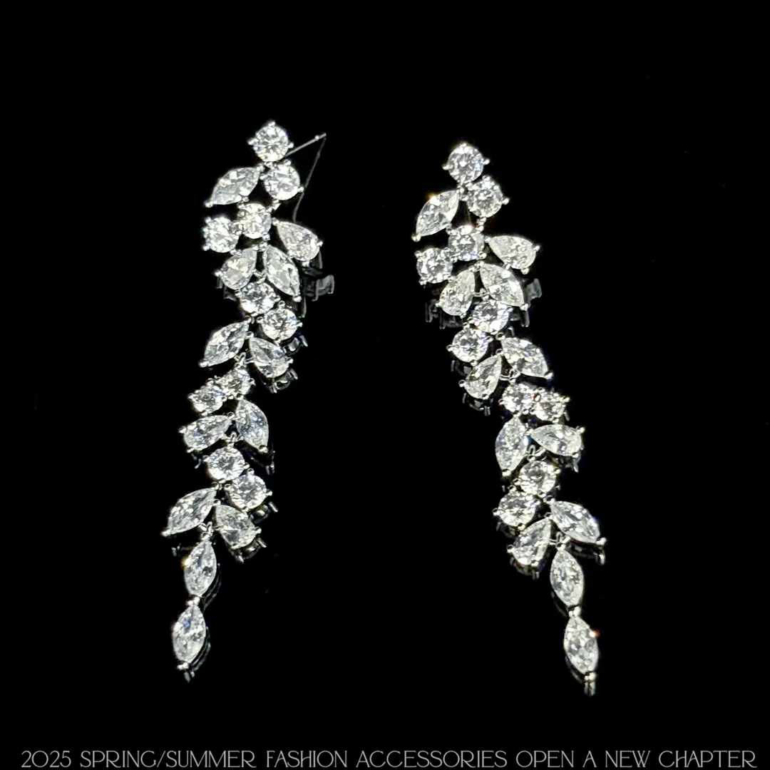 铜合金耳饰 镀k金 2025款C8041【精灵流苏】铂堡俪 BOBAOLI 耳钉