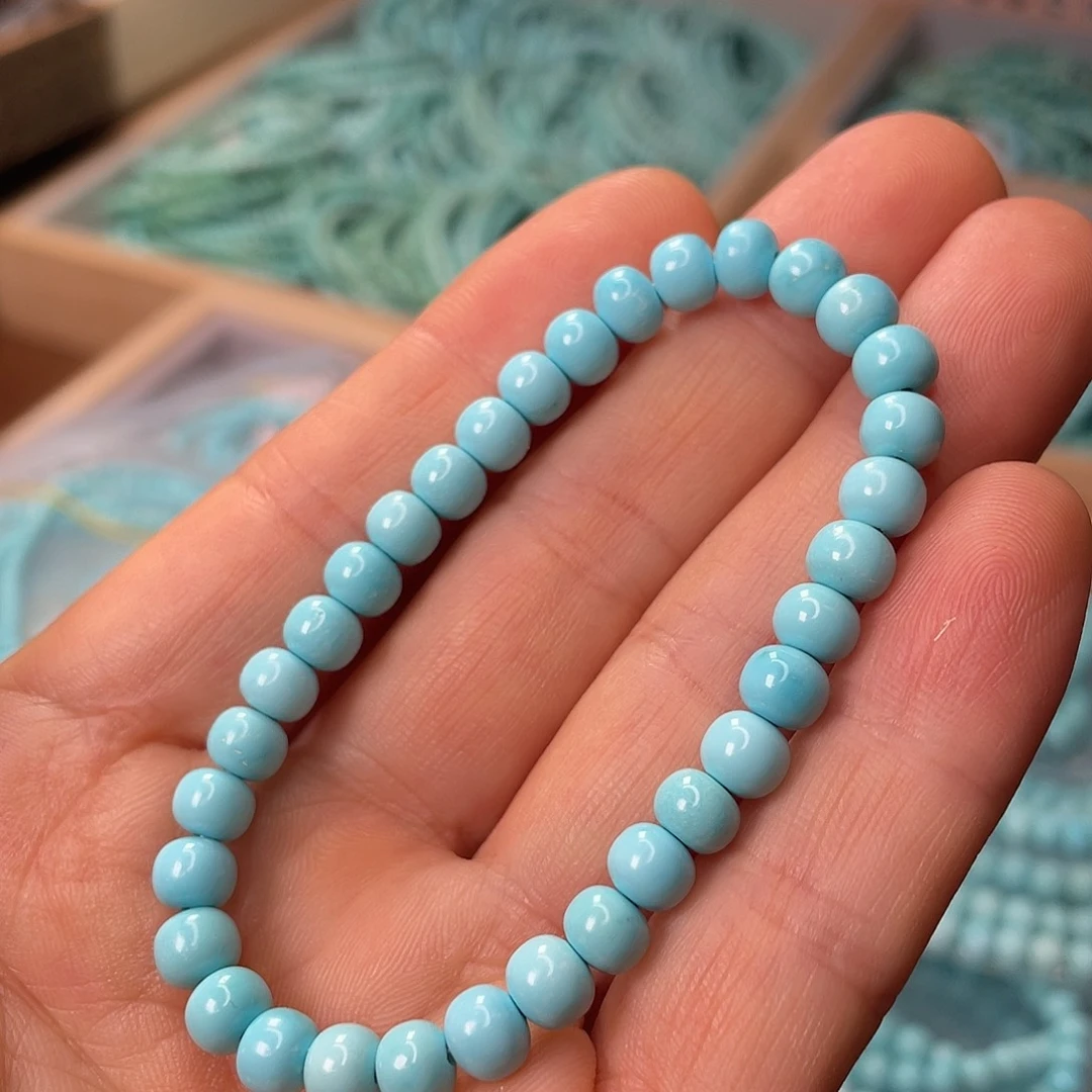 绿松石未镶嵌颈饰