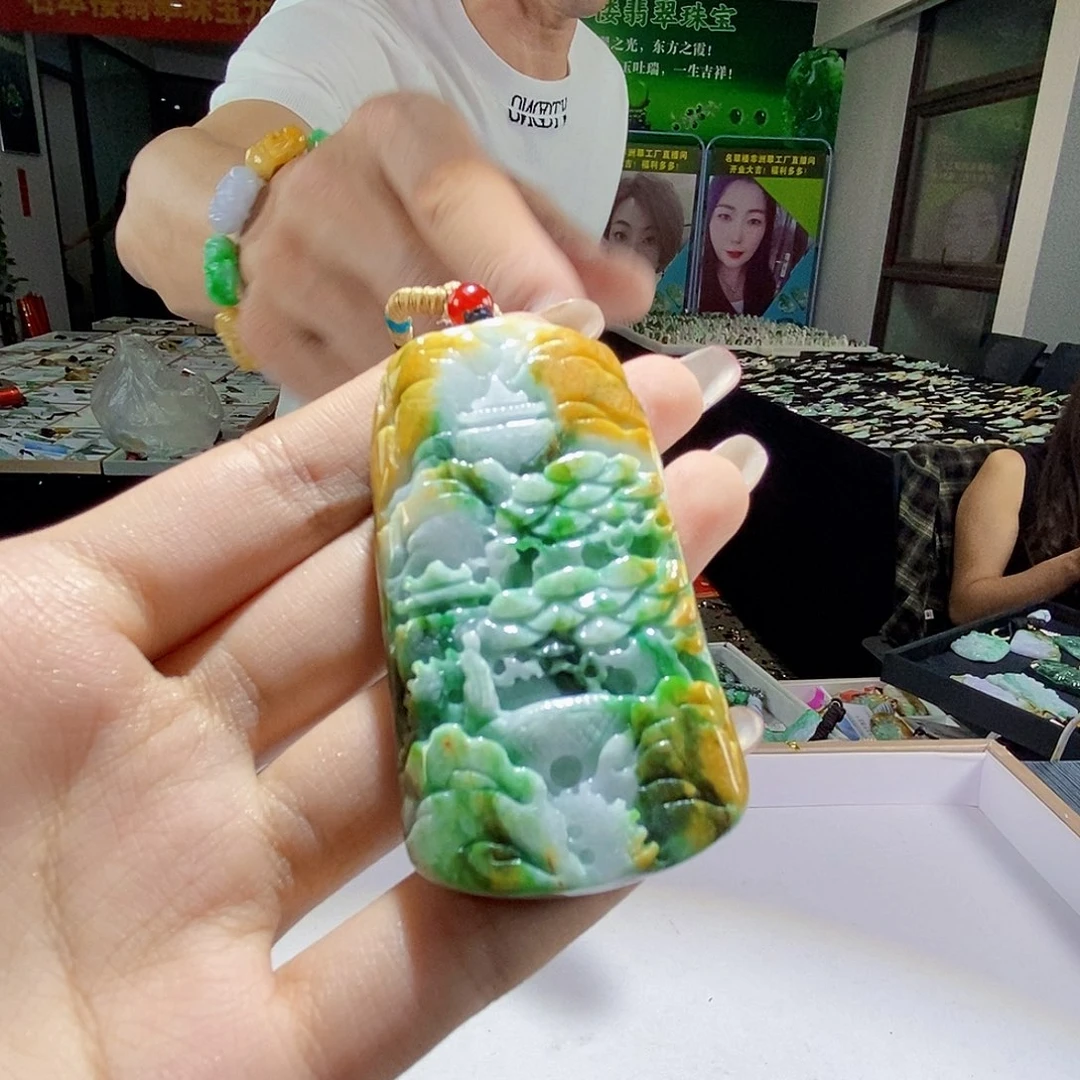 颈饰未镶嵌翡翠翡翠