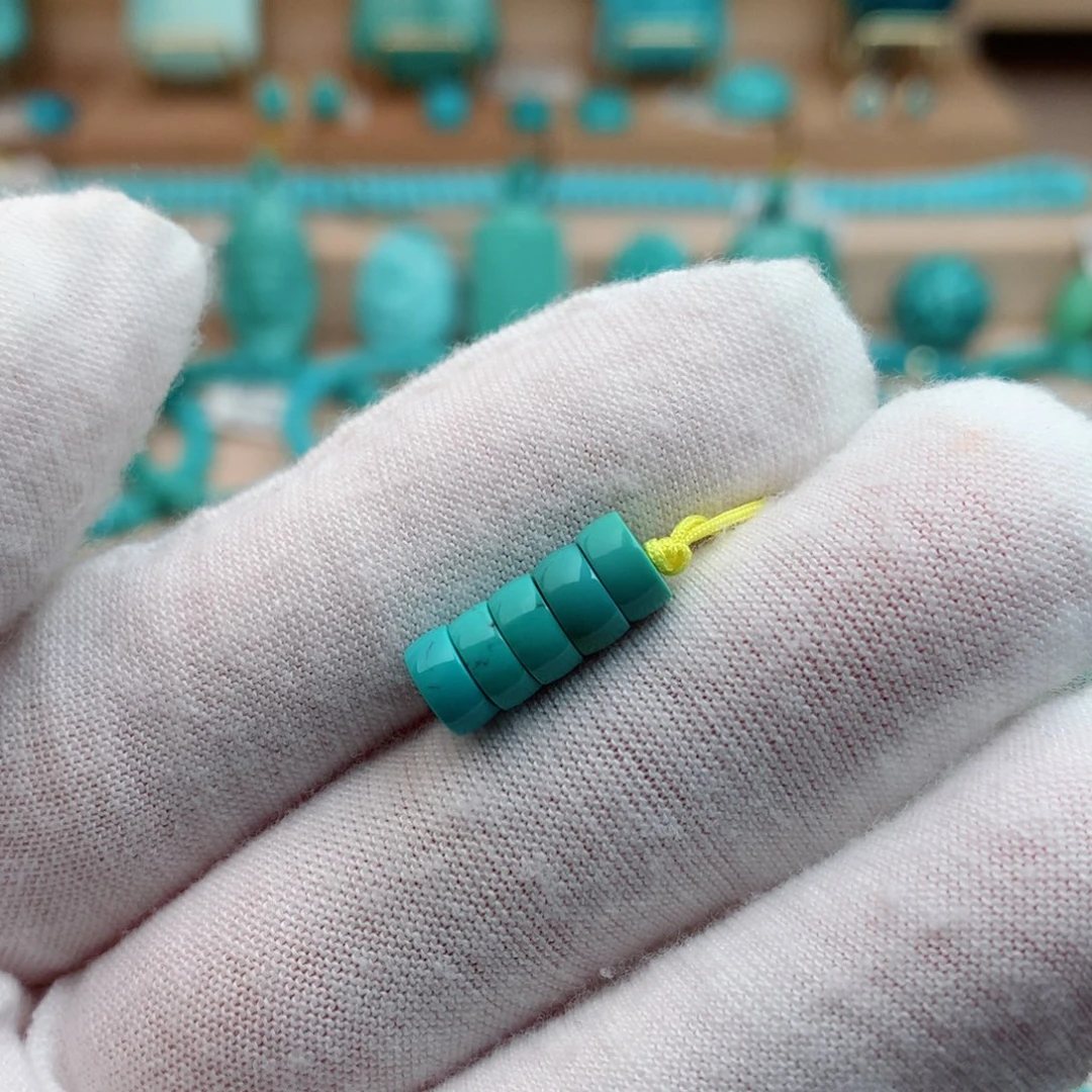 绿松石未镶嵌珠宝奇石6mm