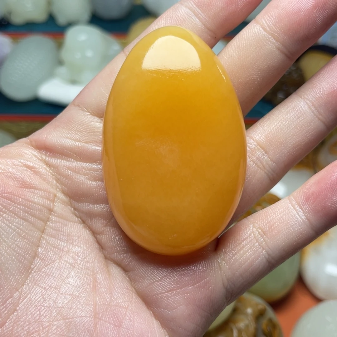 康***哥石材天然方解石手把件不退换