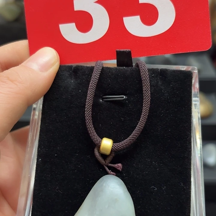 和田玉（糖玉）未镶嵌挂件