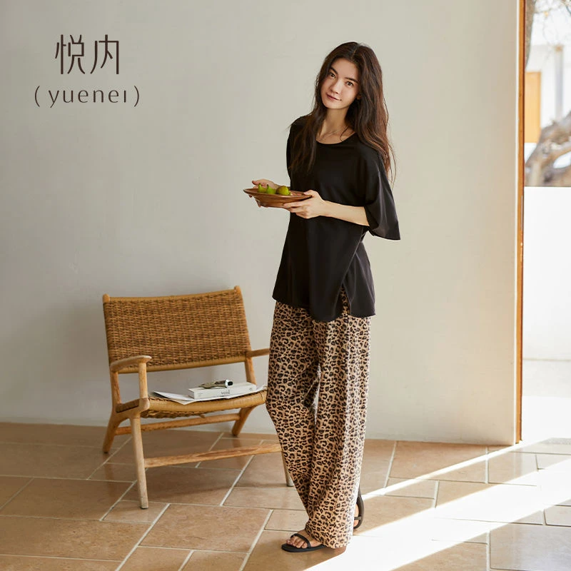 悦内带胸垫睡衣女款夏季夏天莫代尔棉短袖长裤家居服圆领套头豹纹