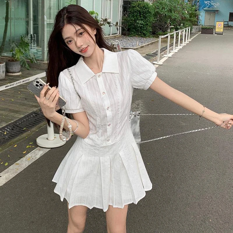 2024新款学院风翻领白色连衣裙女a字裙夏季甜美显瘦裙法式娃娃领