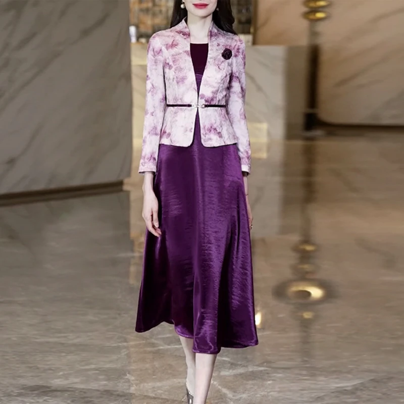 正式场合紫色连衣裙女春季2025新款高级感显瘦减龄假两件裙子1902