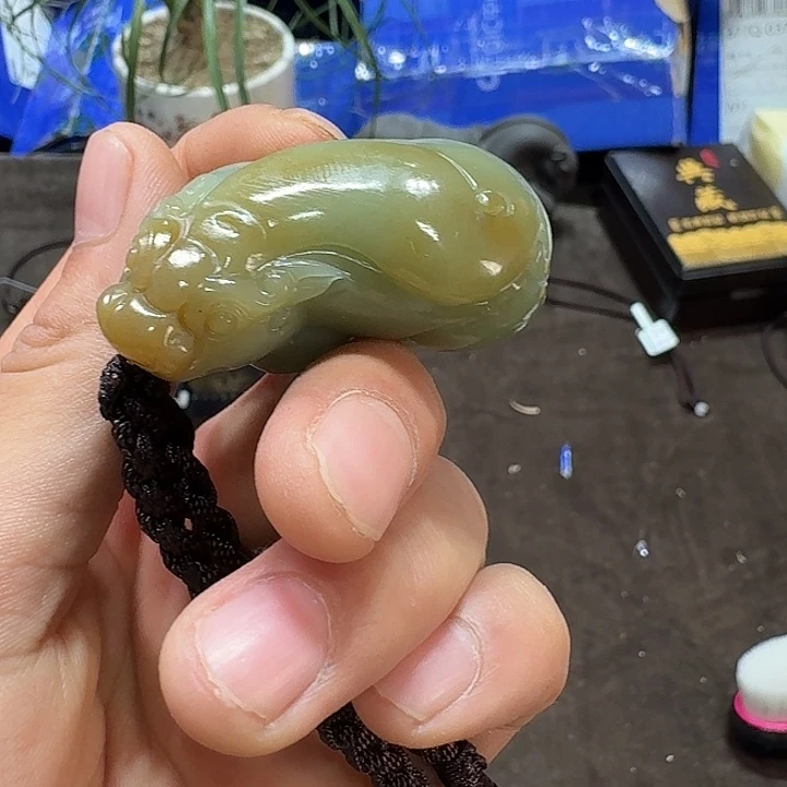 未镶嵌和田玉（糖玉）车挂