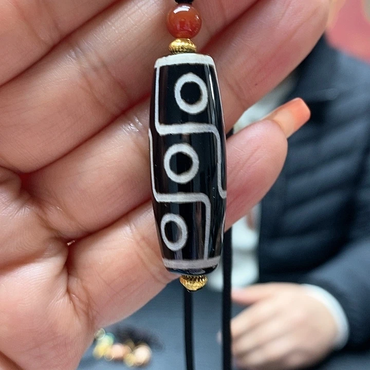 玛瑙/玉髓颈饰合金