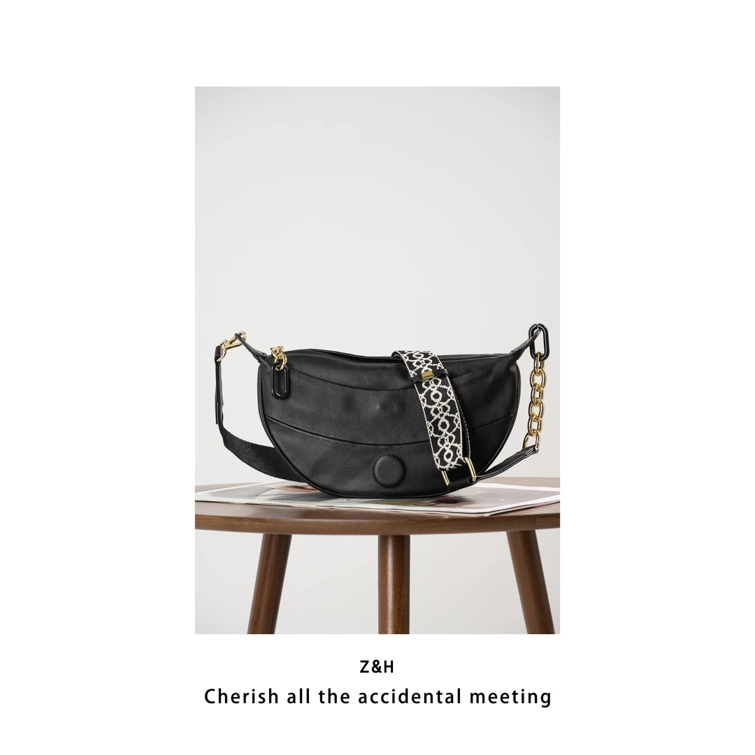 ZH【南邮信子】时尚百搭休闲单肩斜挎包女包