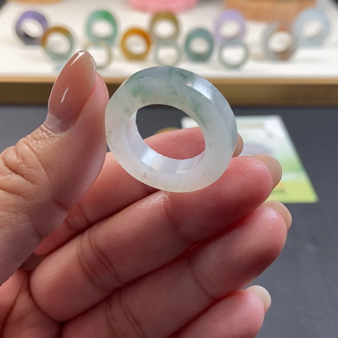 定制翡翠未镶嵌翡翠15-26号有沙眼