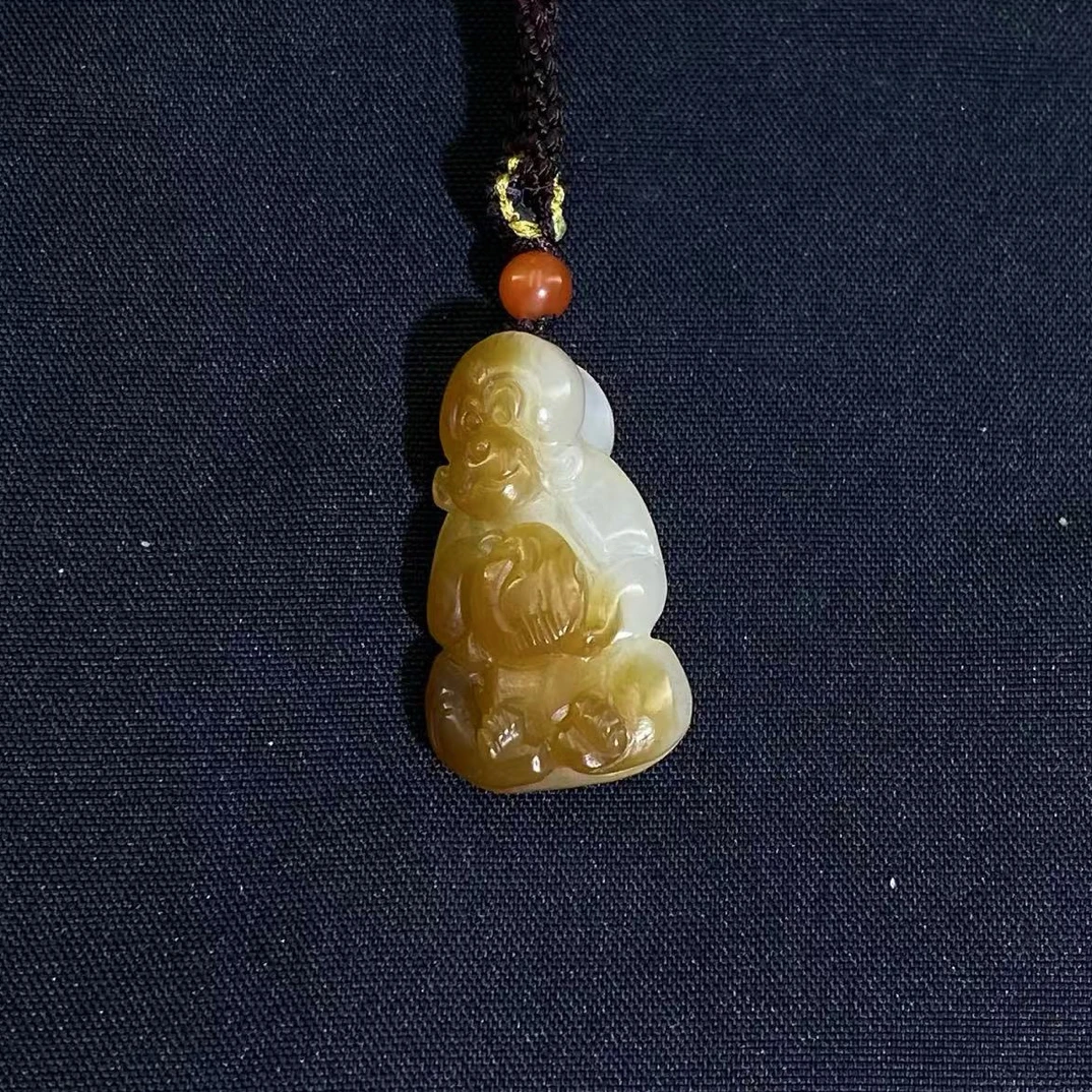 和田玉糖白生肖猴挂件（Y）