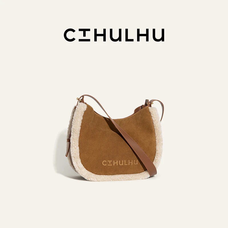 CTHULHU【毛绒拼皮托特包】CT411B820韩国小众品牌秋冬氛围感包包LL