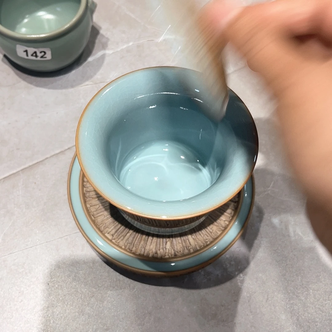 王***娘杯子仿古的设计让你瞬间的不那么自信