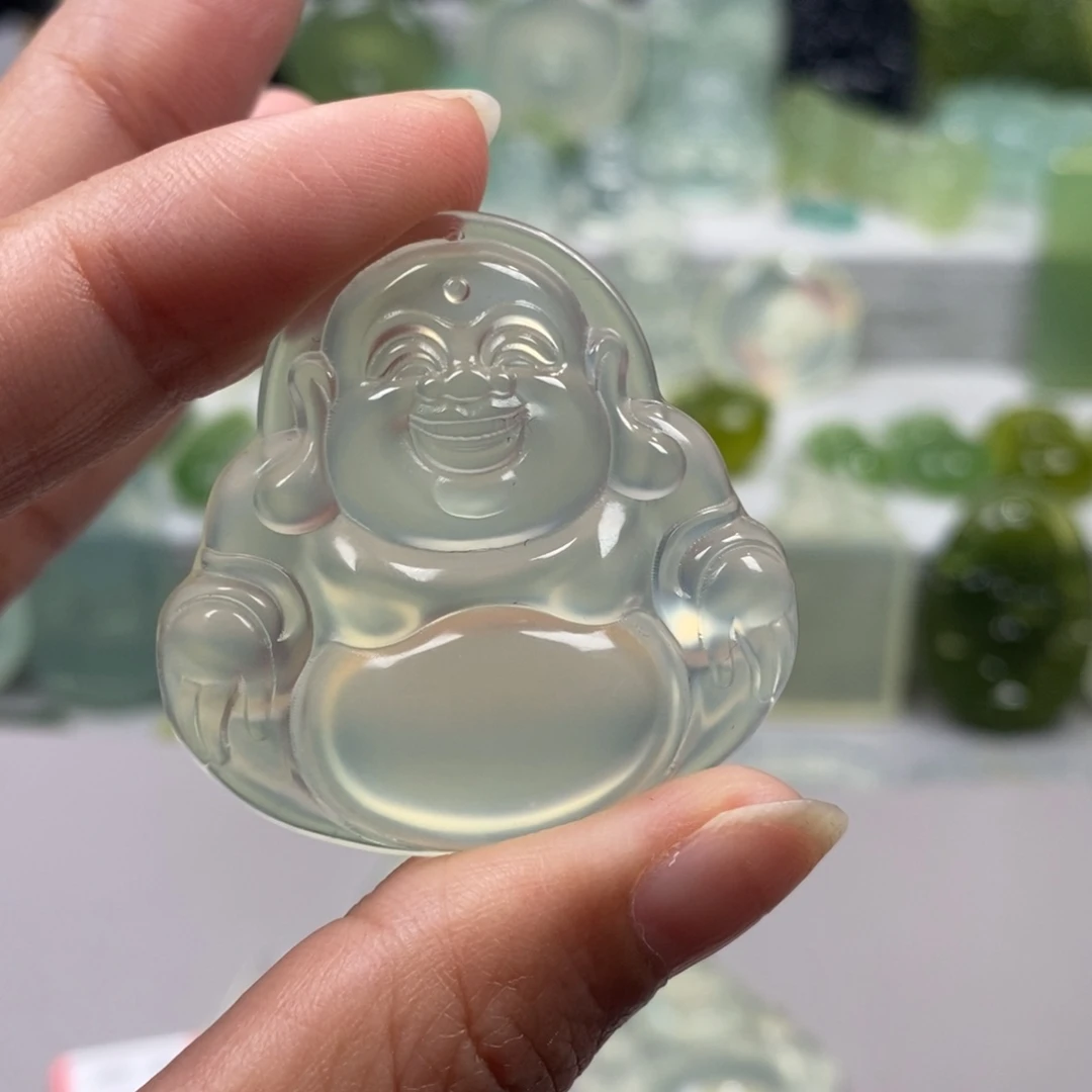 长***今蛇纹石玉未镶嵌颈饰