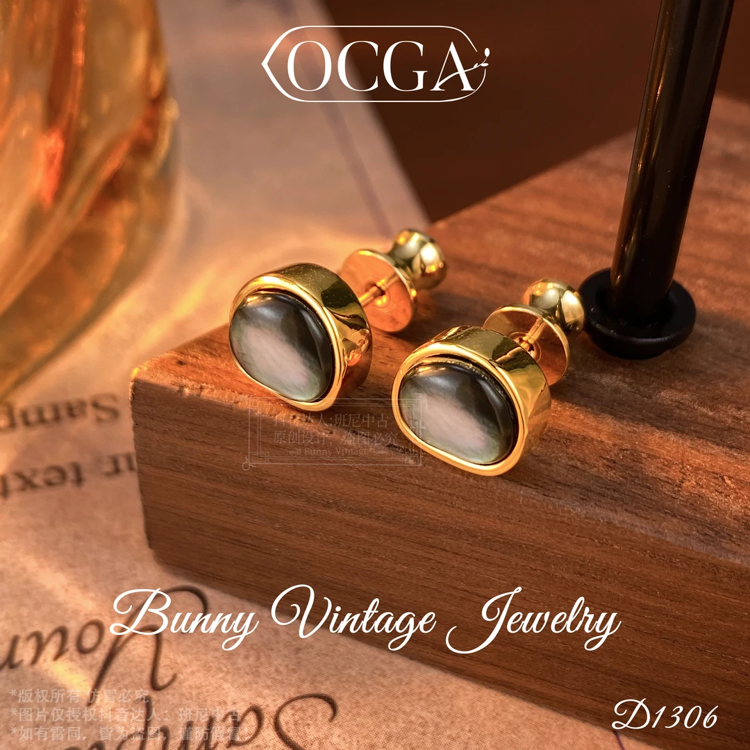 镀K金 D1306 意★【黑豆豆】冬OCGA 欧斯伽斯 耳钉