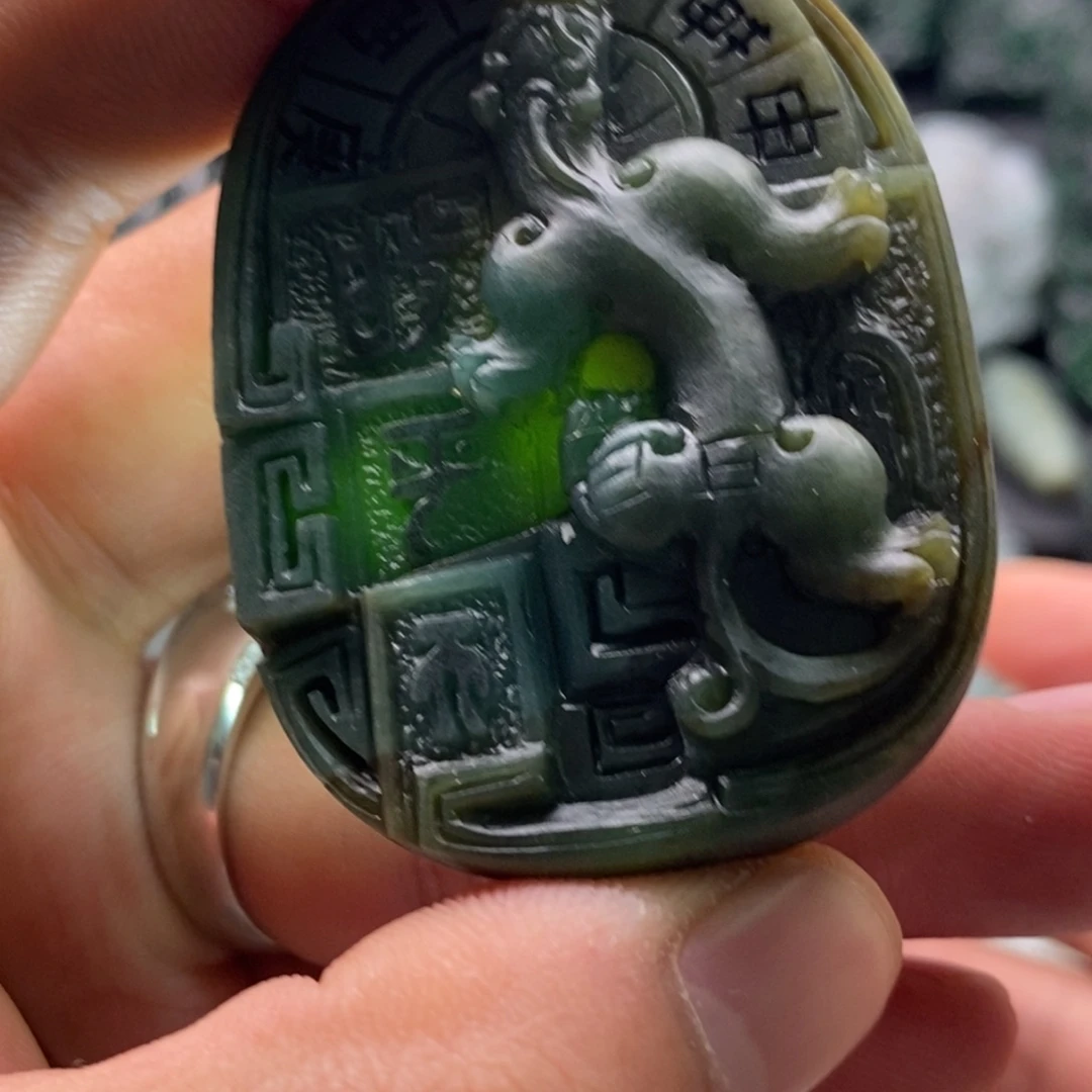 定制翡翠未镶嵌天然翡翠A货仿古牌