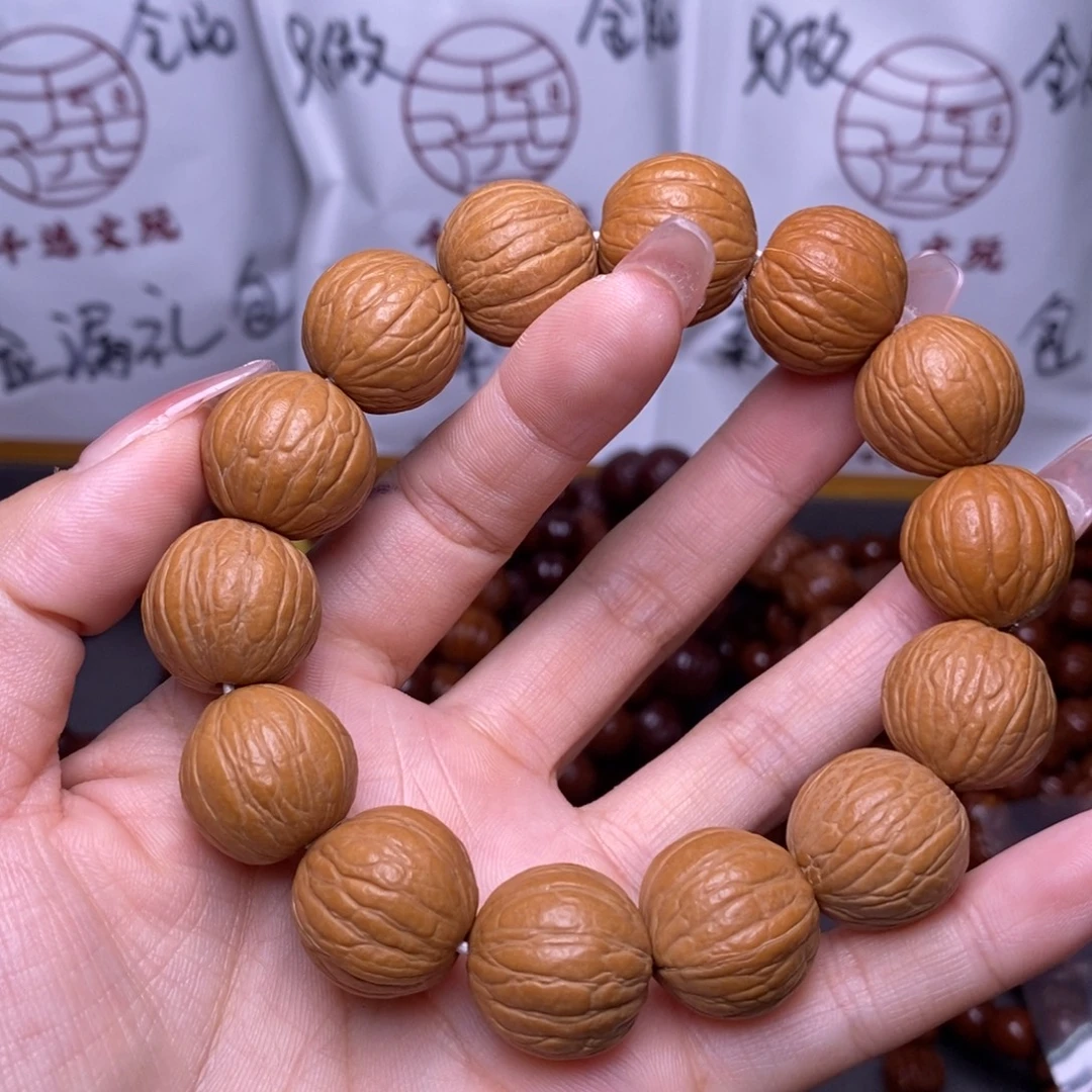 猴头核桃手串聚宝盆