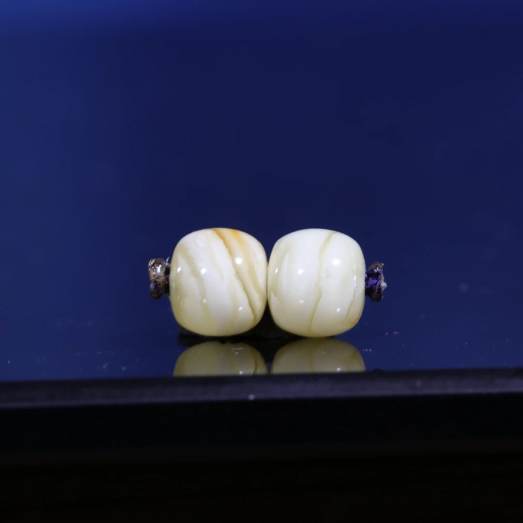 6m蜜蜡老型保真一物一图白花沁色一线同料对珠满蜡蜜蜡配饰-C151