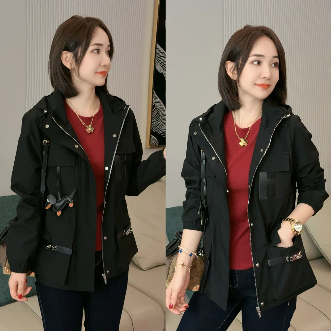 【爱马冲锋衣】春秋时尚连帽防风外套XY2507