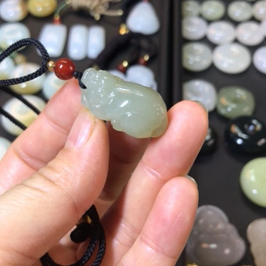 梦***云吊坠(不含链)未镶嵌和田玉