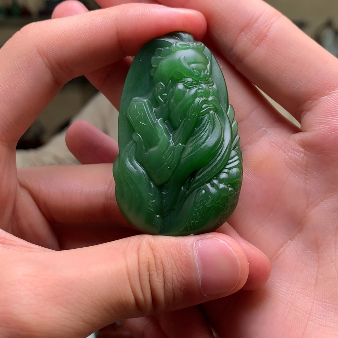 未镶嵌和田玉摆件