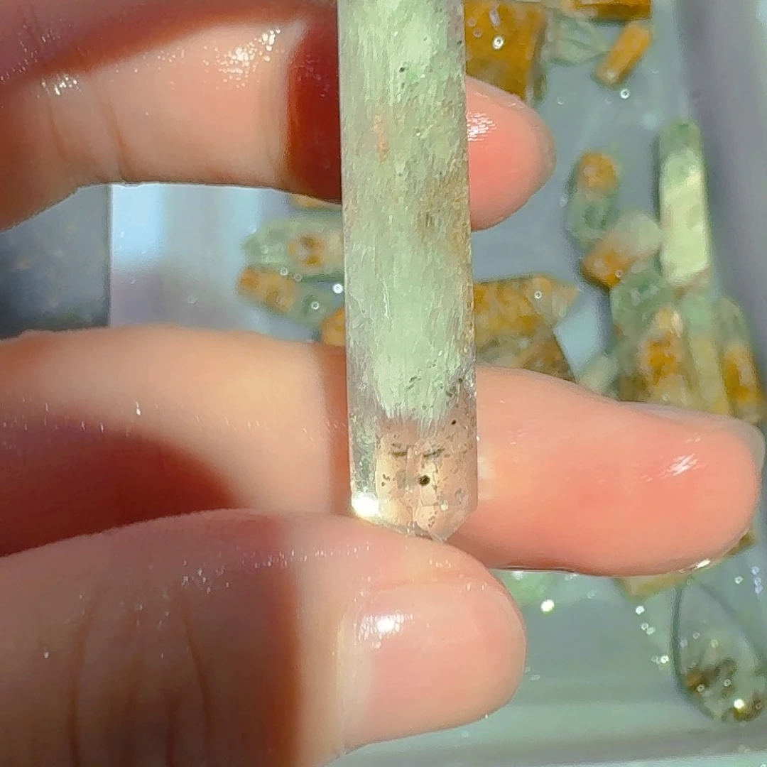 未镶嵌珠宝半成品水晶一****e