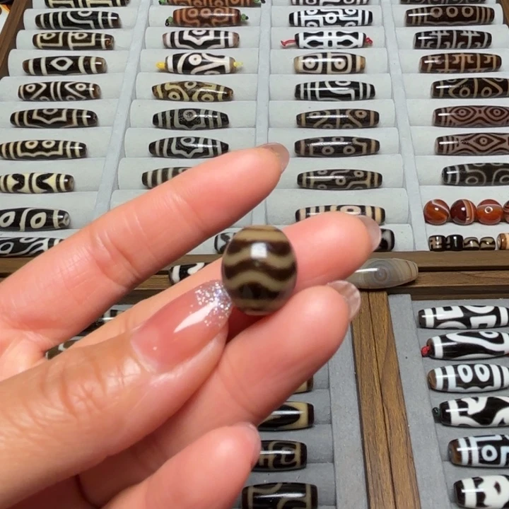 未镶嵌颈饰玛瑙/玉髓p****