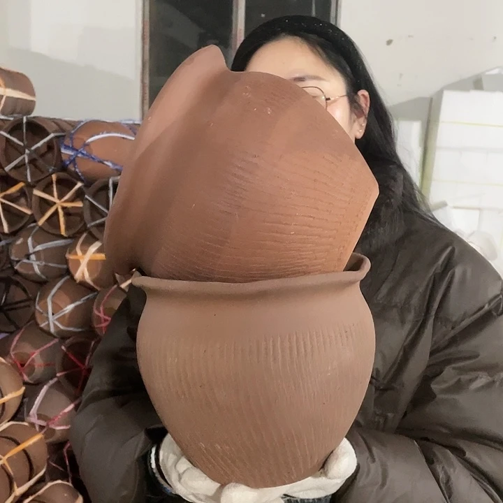 红陶瑕疵20/18两个