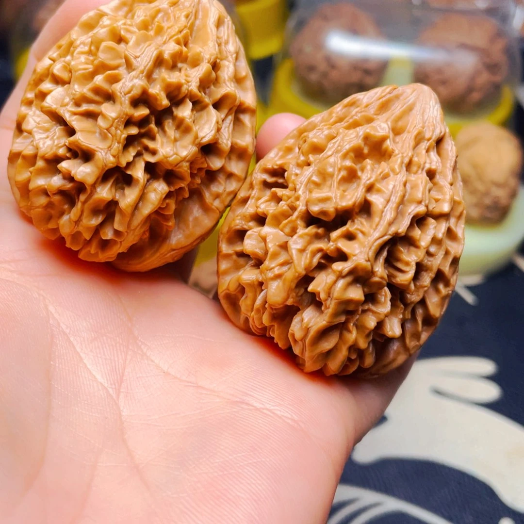 文玩核桃吊坠志****教老鼠一对