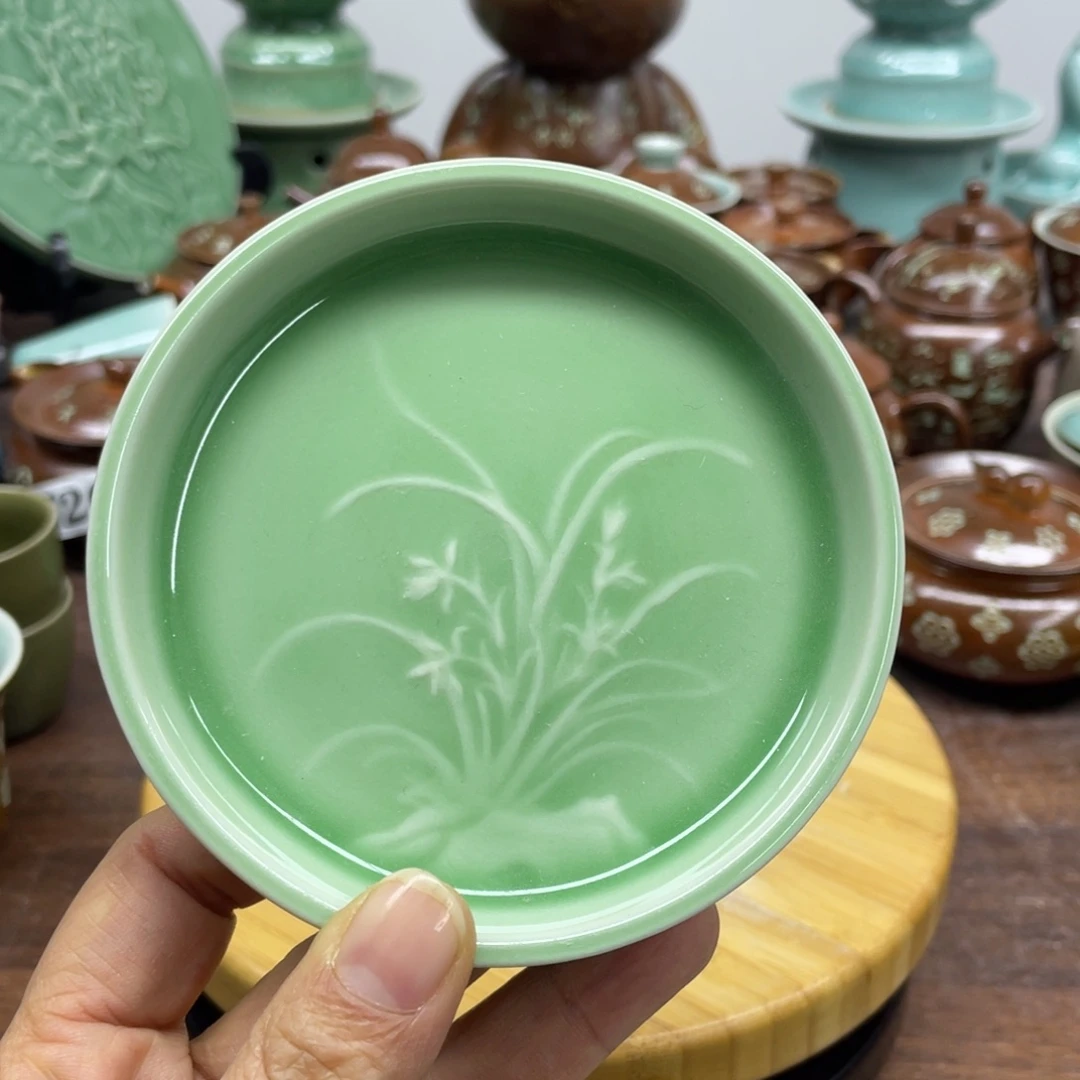 特价福利10.5厘米青瓷