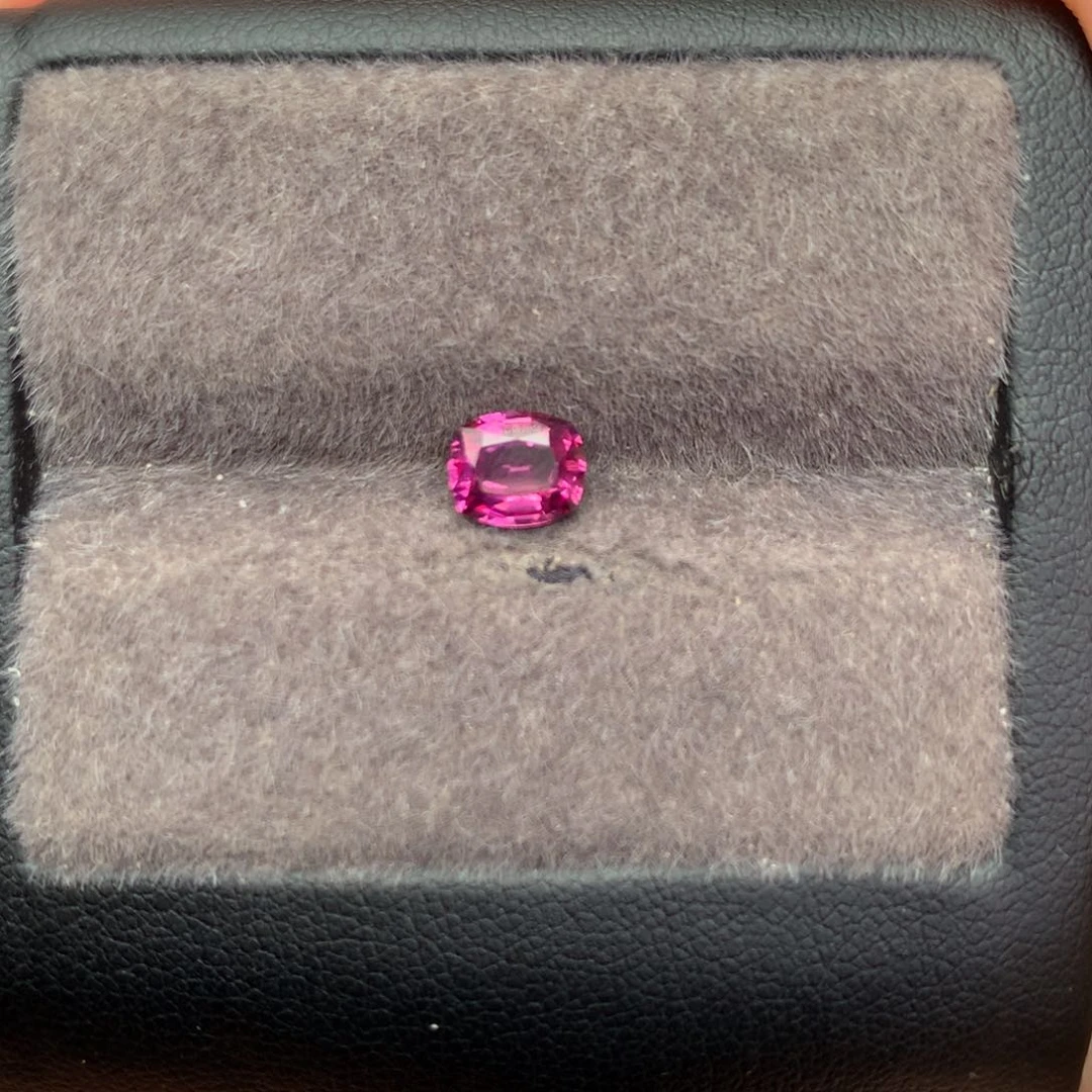 裸石尖晶石0.995ct