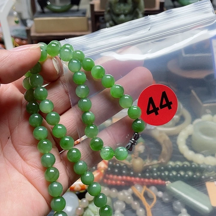 白玉菩提吊坠梅*吊坠