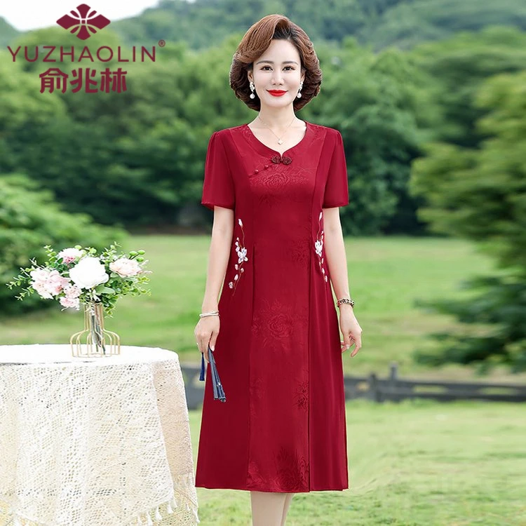 俞兆林2025中年妈妈连衣裙阔太太两件套气质宽松短袖夏季新款时尚