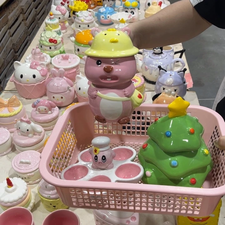 瓷片我在外面吃饭了哈哈哈