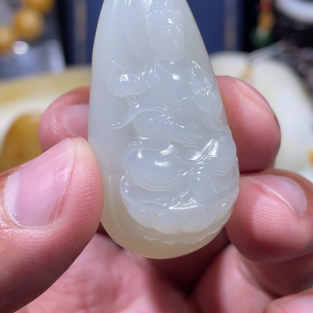 颈饰未镶嵌和田玉