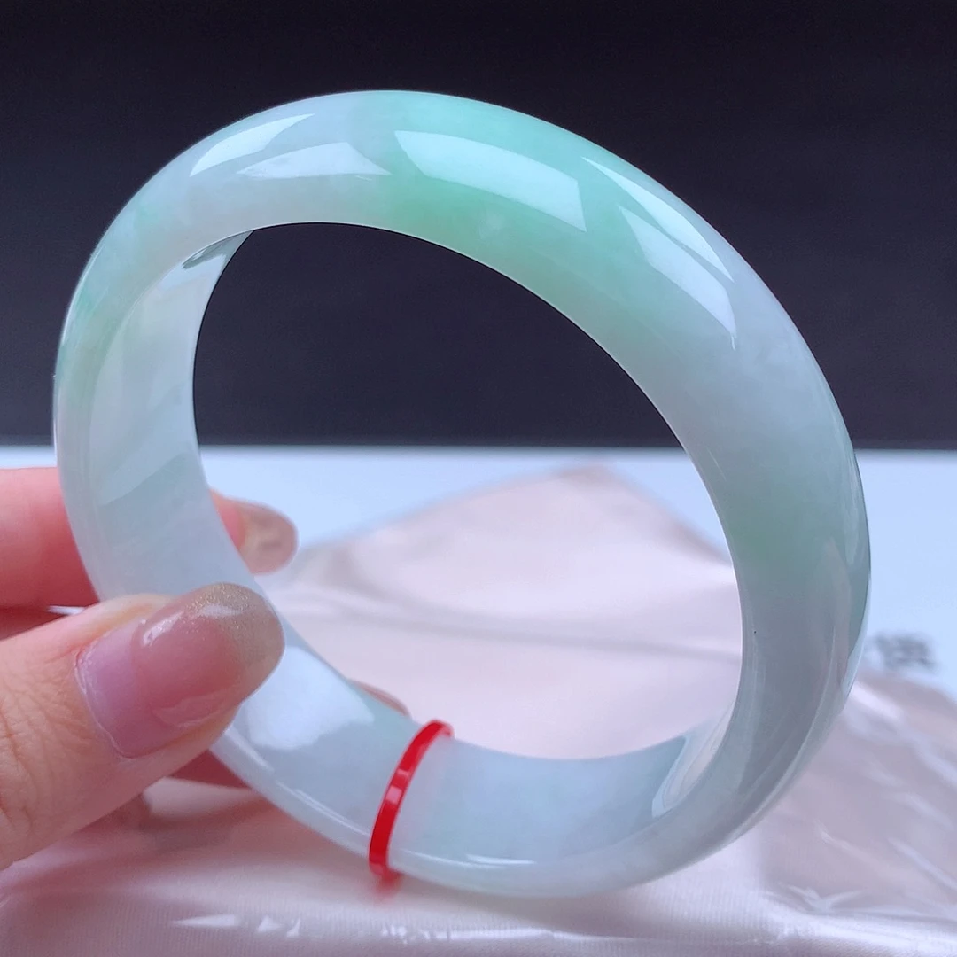 翡翠未镶嵌手镯002012 手镯