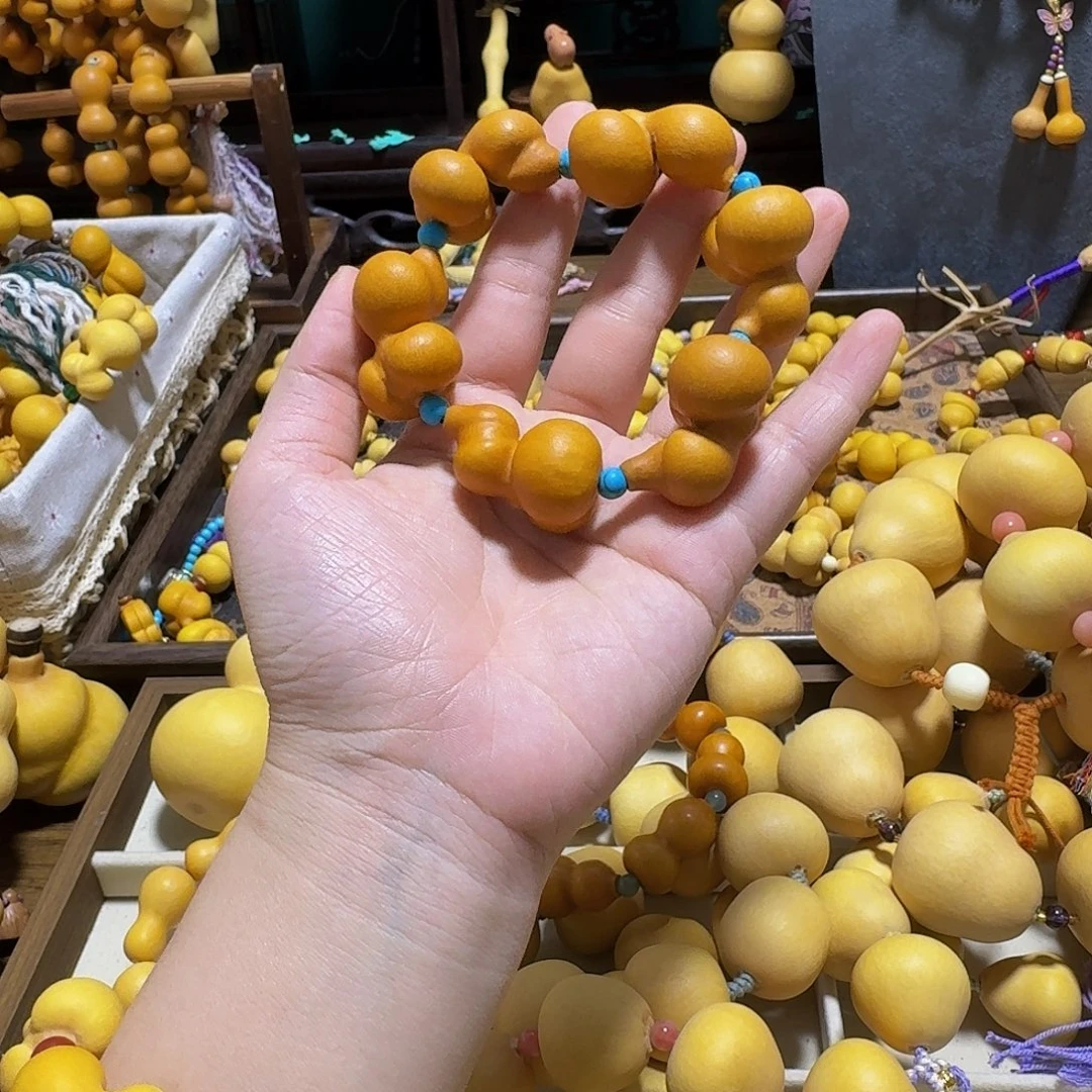 小***丘你要吃就不要管我们哈咯勒是吧