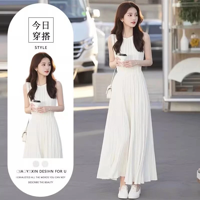 法式大码白色无袖设计气质连衣裙女2025春秋千金清冷清冷系衣服