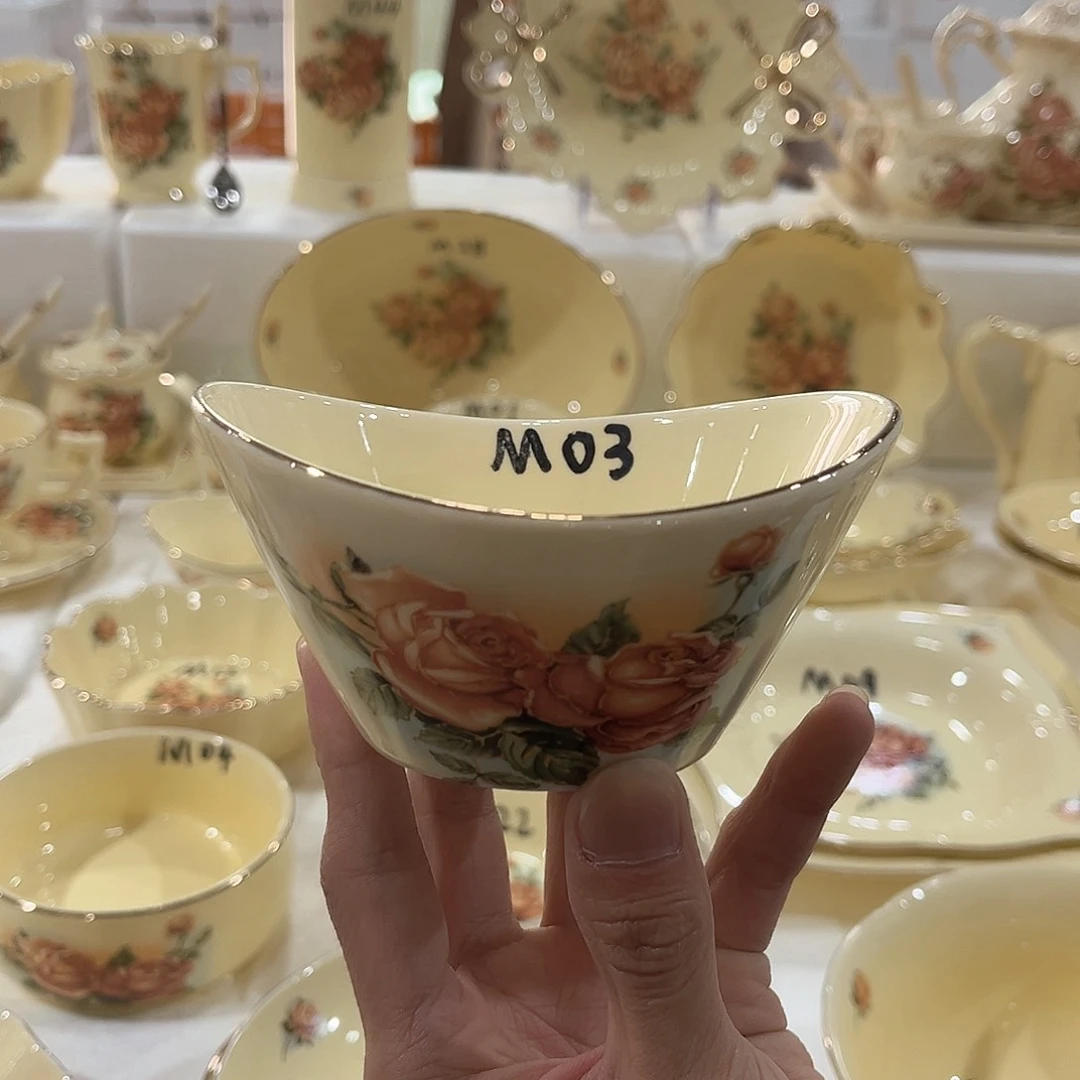 高端陶瓷…………………………03