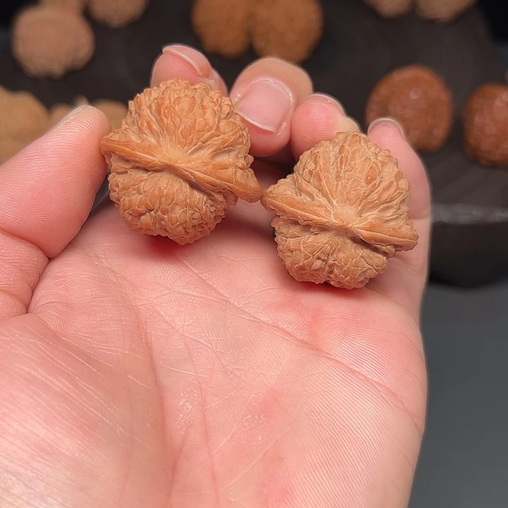 淘***淘文玩核桃把件血麒麟 35+