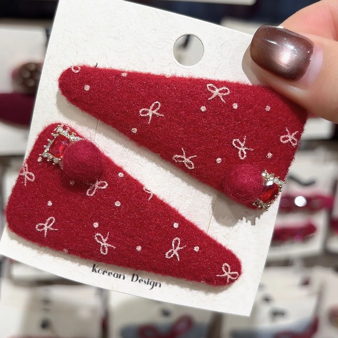 皮质铁合金大三角红色拜拜