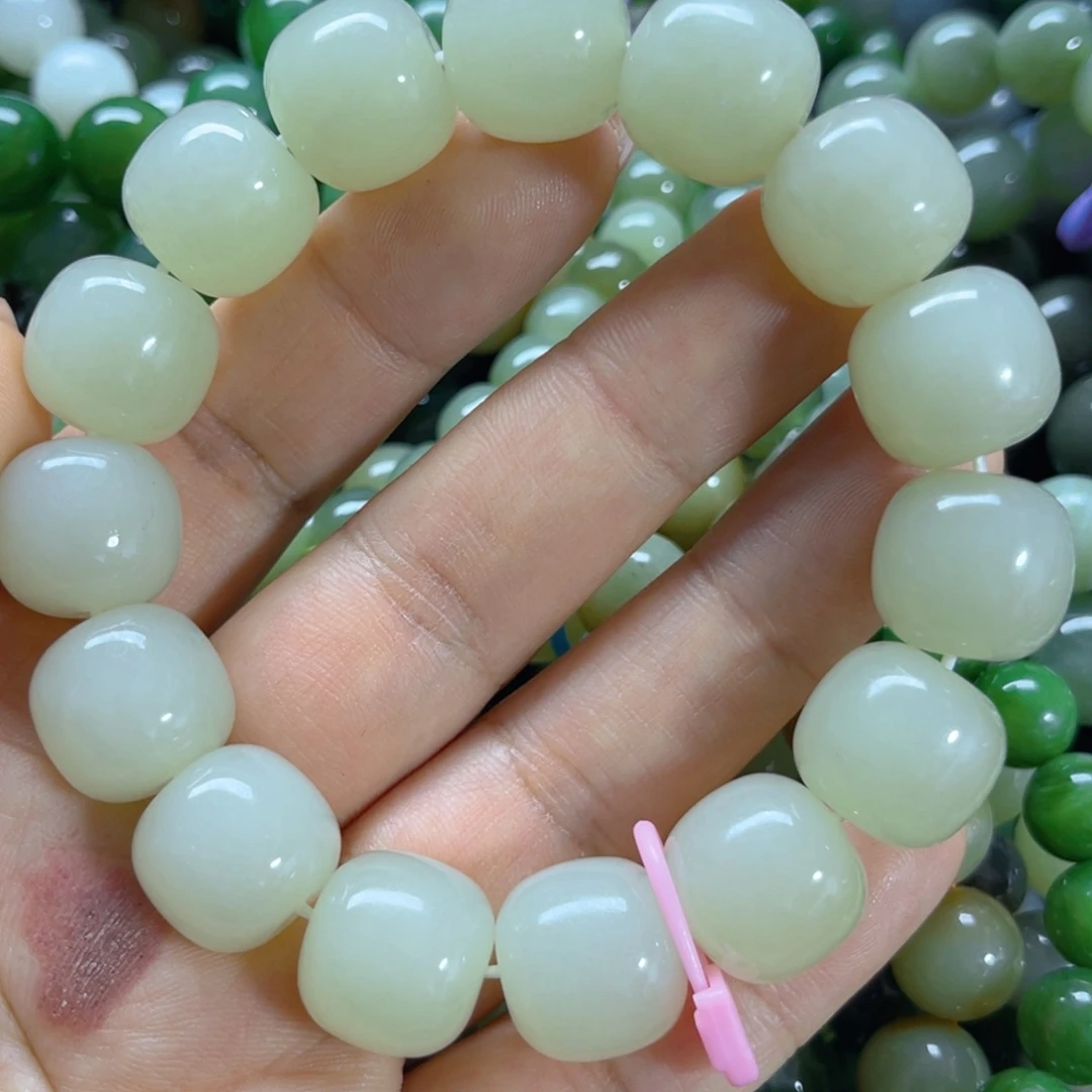 手链未镶嵌和田玉