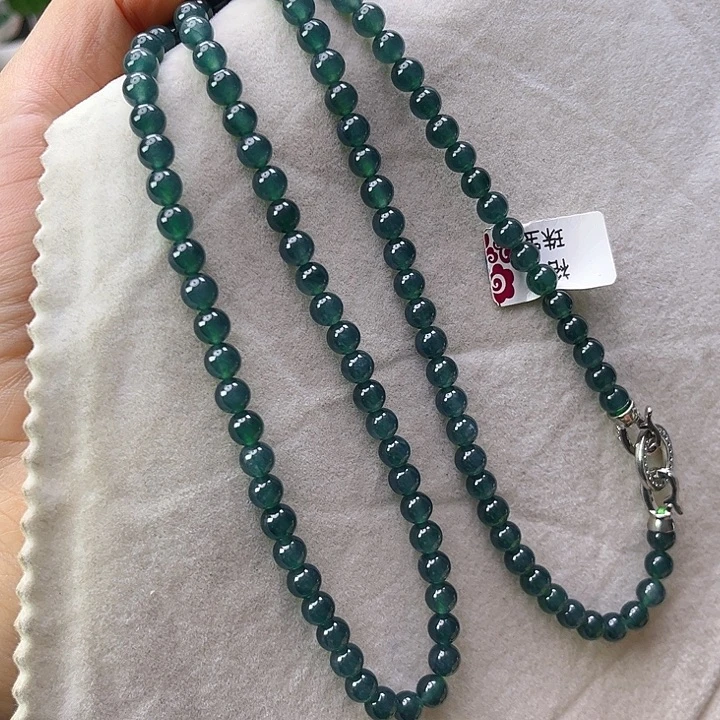 翡翠未镶嵌颈饰无