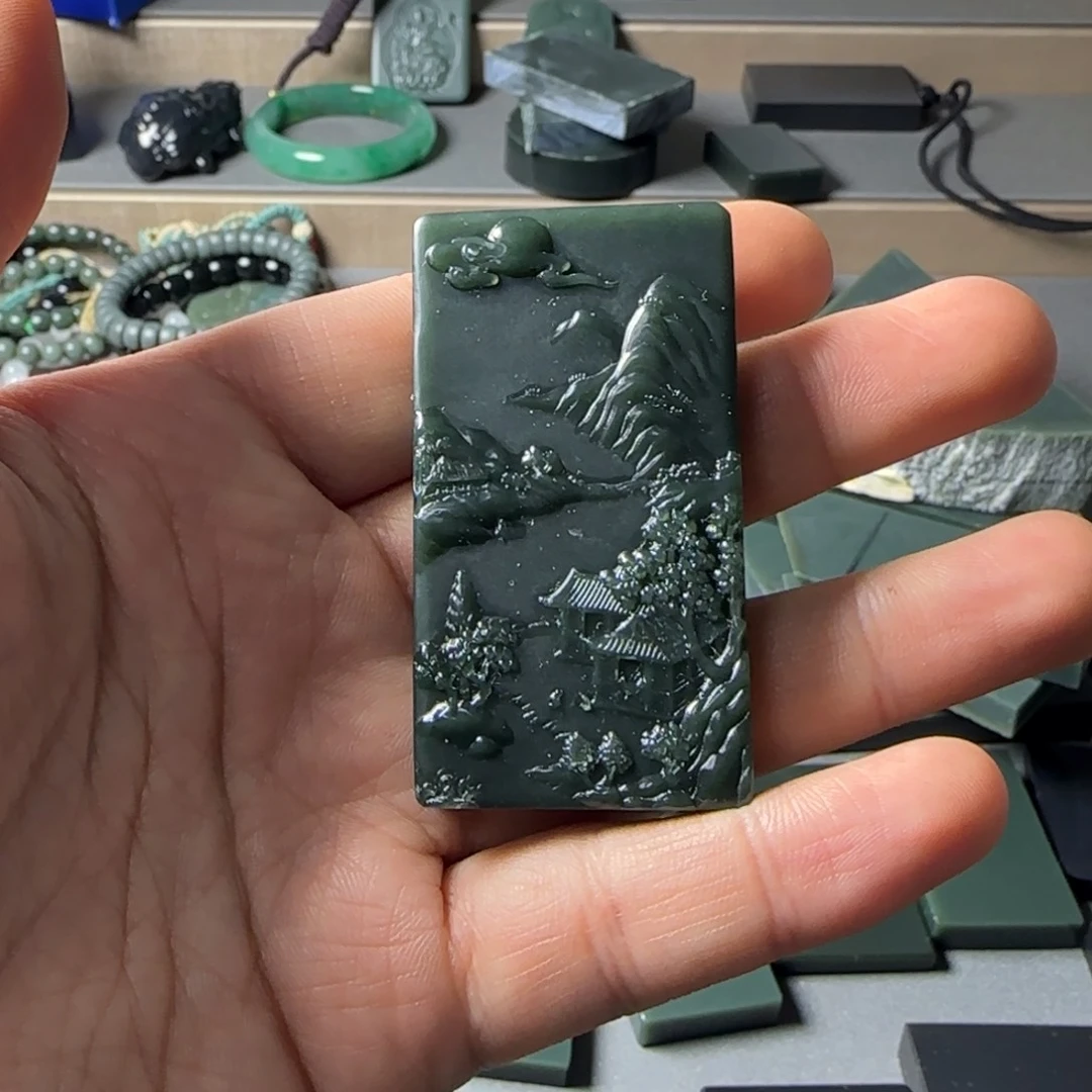 和田玉（青玉）吊坠(不含链)未镶嵌我****尽